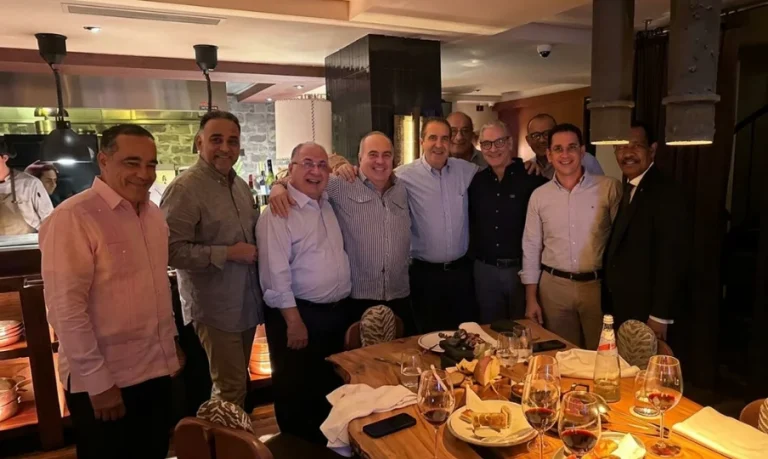PLD re&uacute;ne a dirigentes presidenciables y surgen comentarios por ausencias de Abel y Dom&iacute;nguez Brito