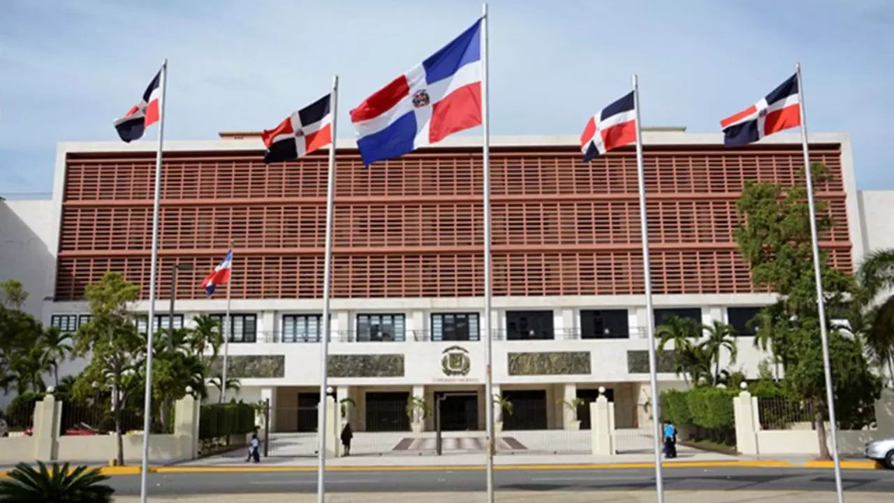 Asamblea Nacional Revisora se reunirá hoy para iniciar reforma a la Constitución
