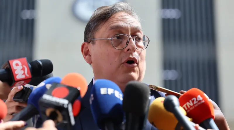 Gonz&aacute;lez solicita respeto y garant&iacute;as procesales