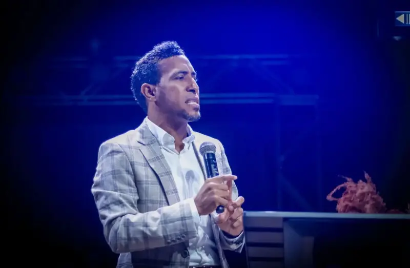Otra vez aplazan la audiencia contra pastor acusado de abuso sexual a menores