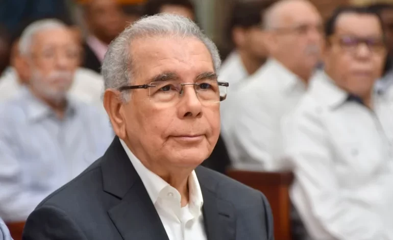 Danilo Medina  ve estas navidades son fr&iacute;as