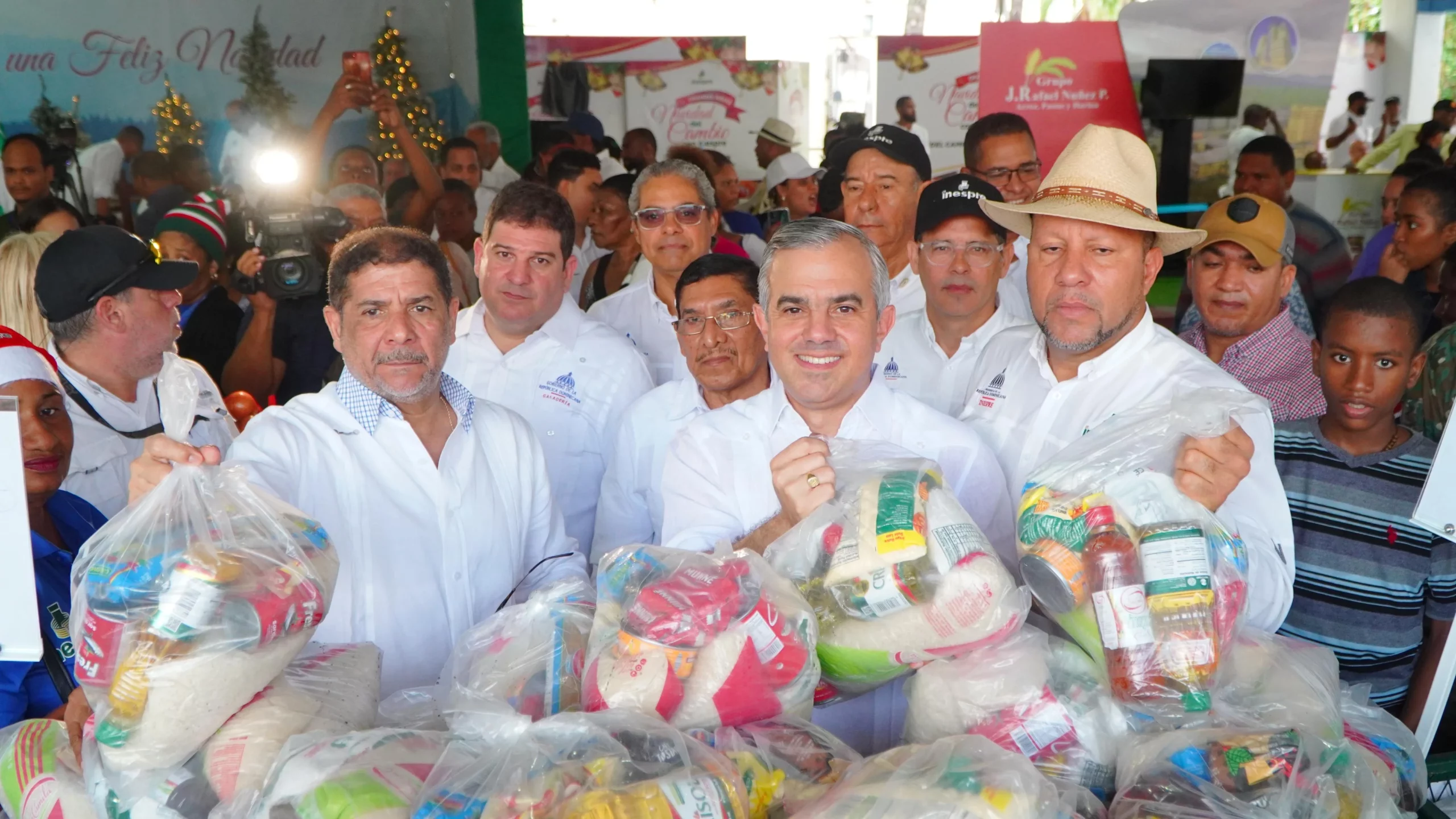 Inespre comienza Feria Navidad con productos a bajos precios