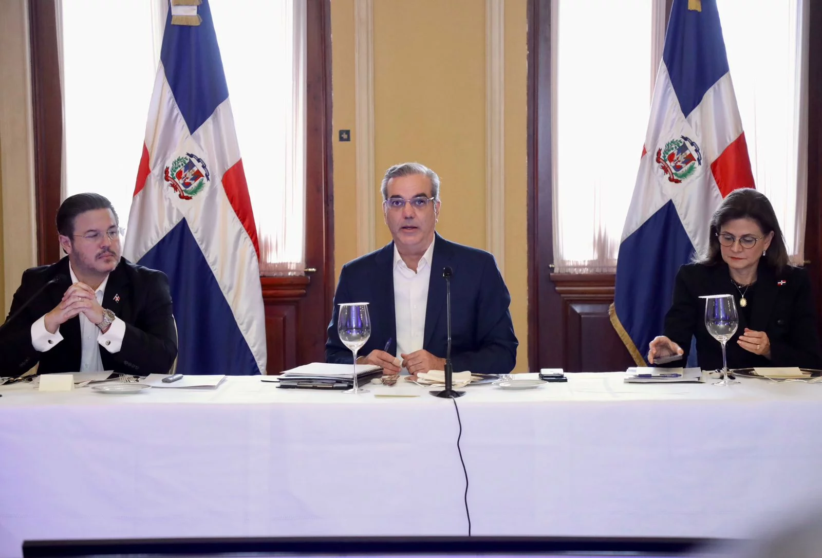 Luis Abinader y vicepresidenta presentan Meta RD 2036 priorizados en el Plan de Gobierno 2024-2028
