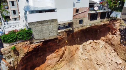 Constructora responde en caso de edificio afectado por socavón en Ensanche Paraíso