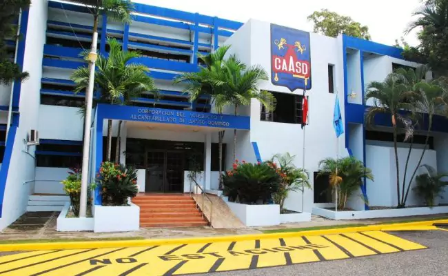 CAASD mantiene producción de agua potable superior a 434.89 millones de galones diarios