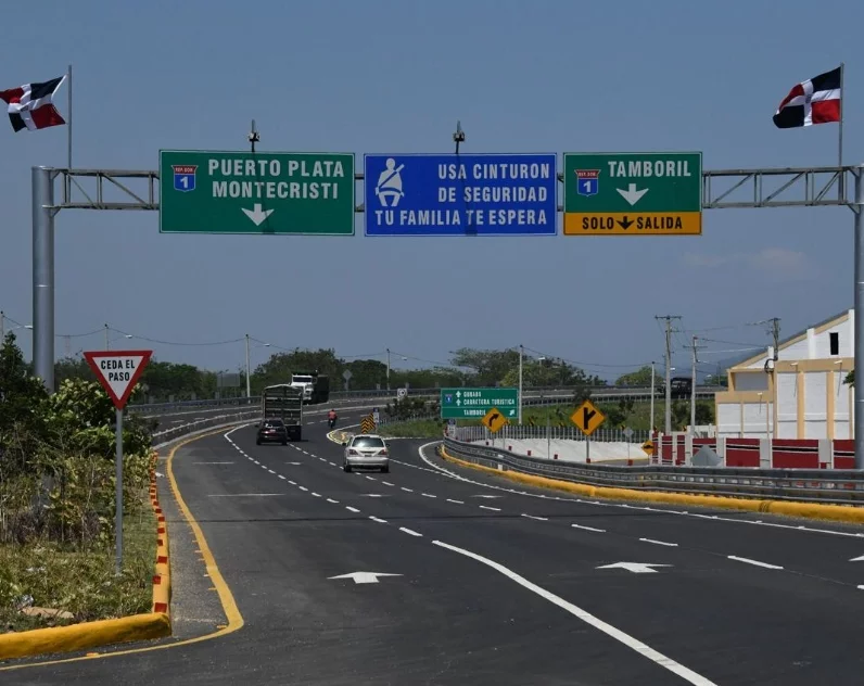 MOPC entrega 125 obras durante el a&ntilde;o pasado