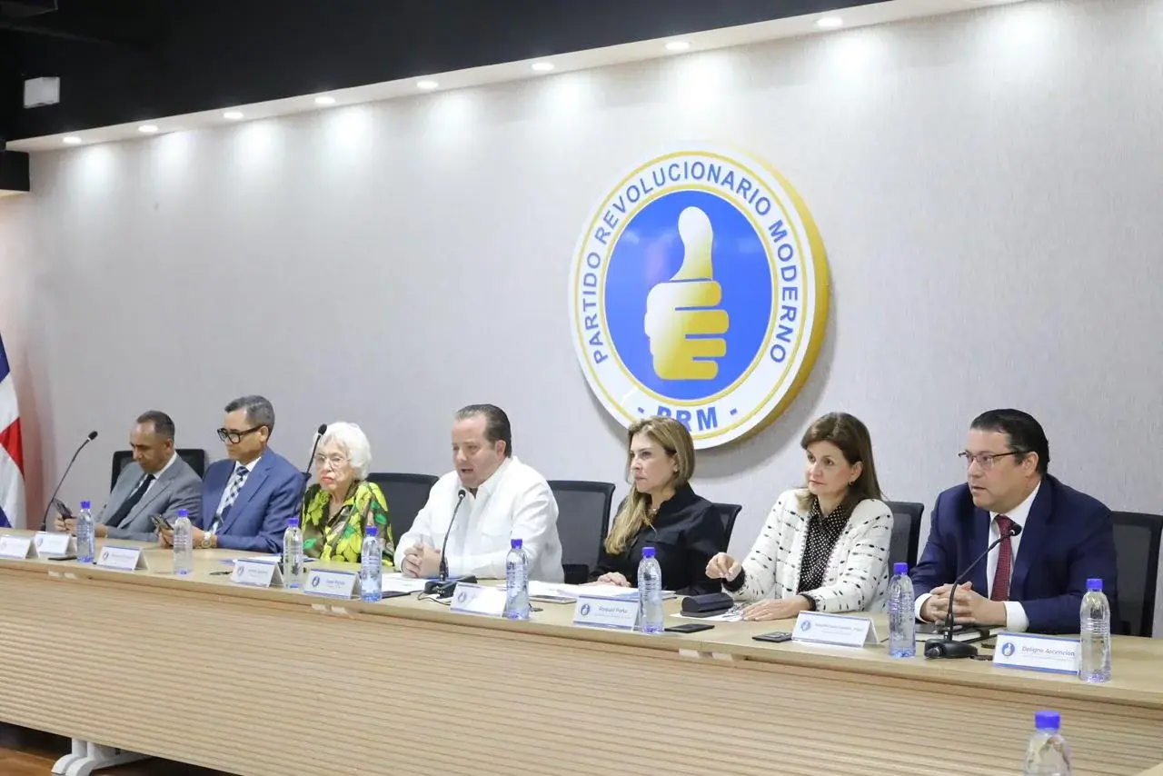 PRM propone di&aacute;logo con partidos para crear ley que regule las candidaturas independientes