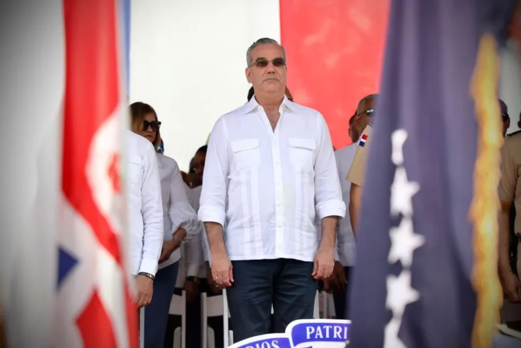 Luis Abinader encabeza apertura al Mes de la Patria con actos por 212.⁰ aniversario del natalicio de Juan Pablo Duarte