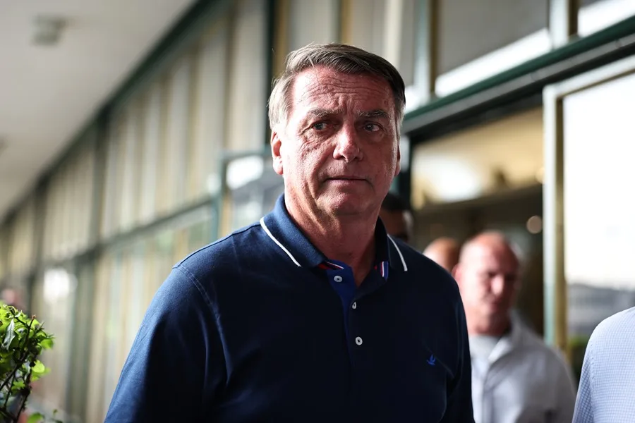 Bolsonaro supera con &eacute;xito dos cirug&iacute;as de hernia