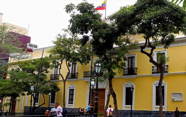 RD y Venezuela reanudan servicios consulares y a&eacute;reos