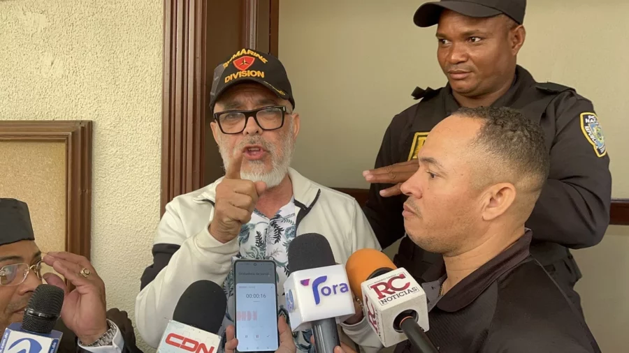 &Aacute;ngel Mart&iacute;nez queda detenido tras faltarle respeto a juez