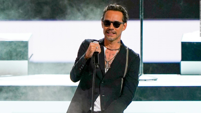 Marc Anthony arranca en Marbella su gira en Espa&ntilde;a ante 10.000 espectadores
