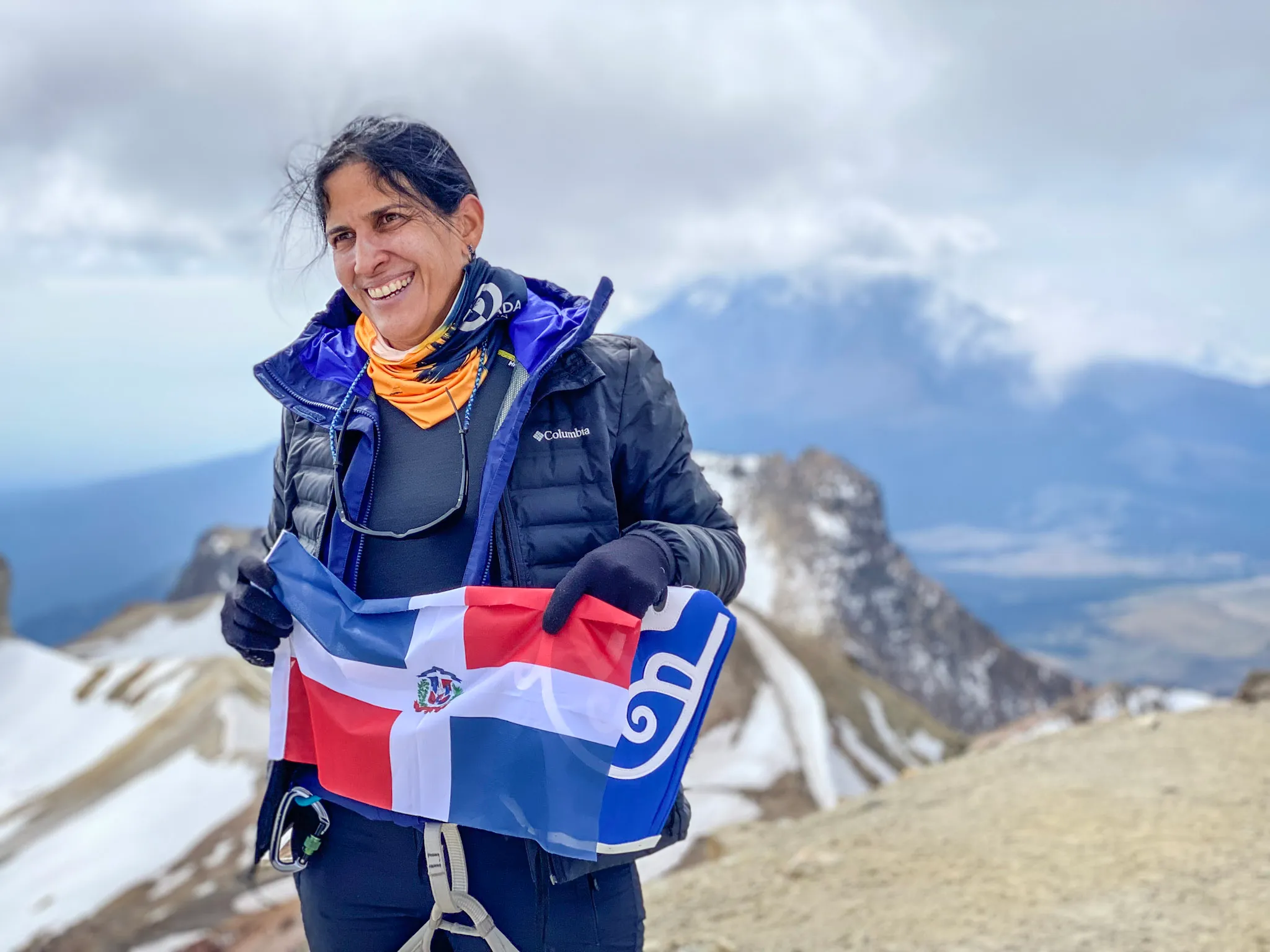 Thais Herrera es la primera dominicana en llegar a la cima del monte Everest