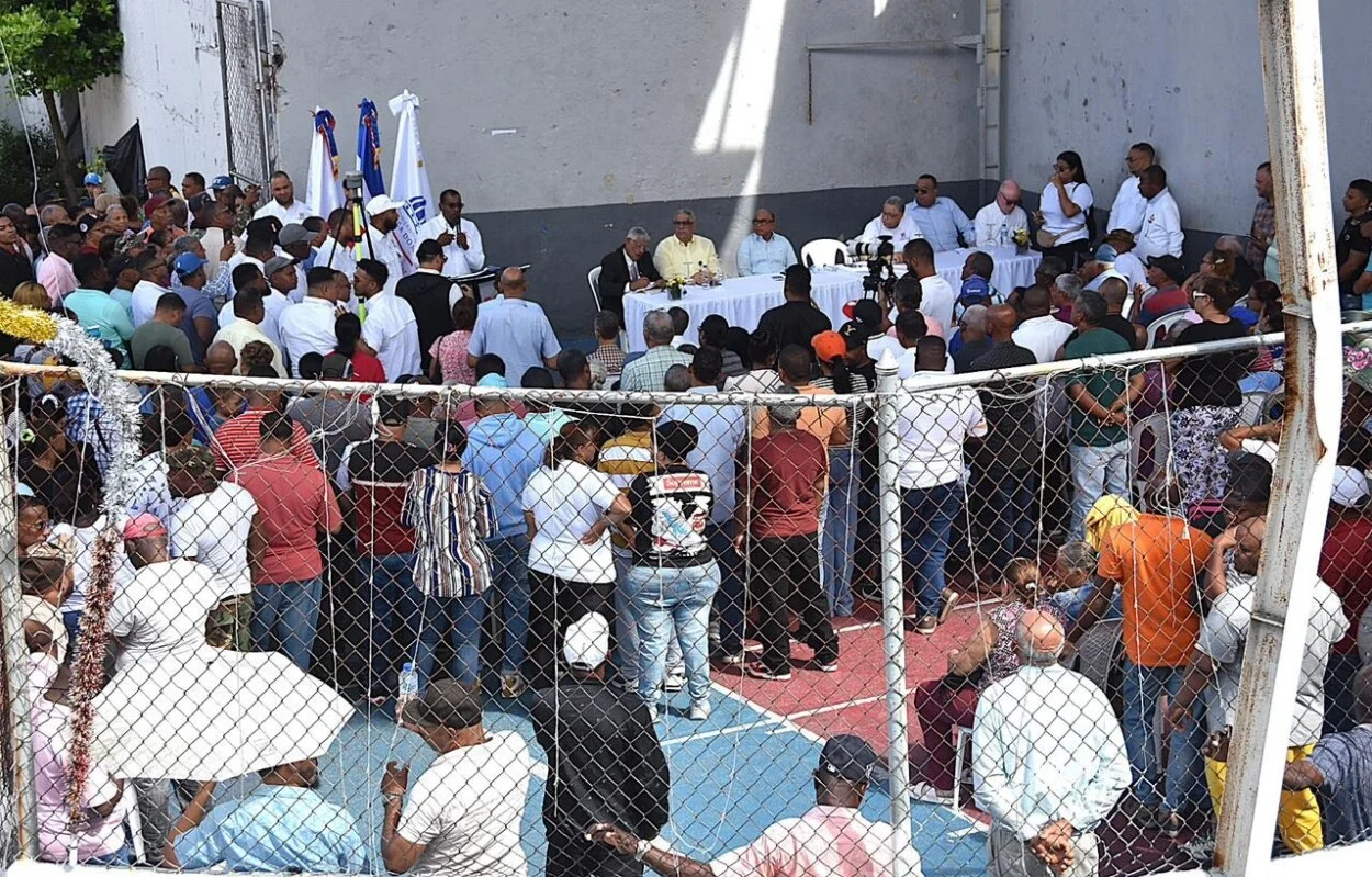 Gobierno inicia el proceso de titulaci&oacute;n en Los R&iacute;os y El Gal&aacute;