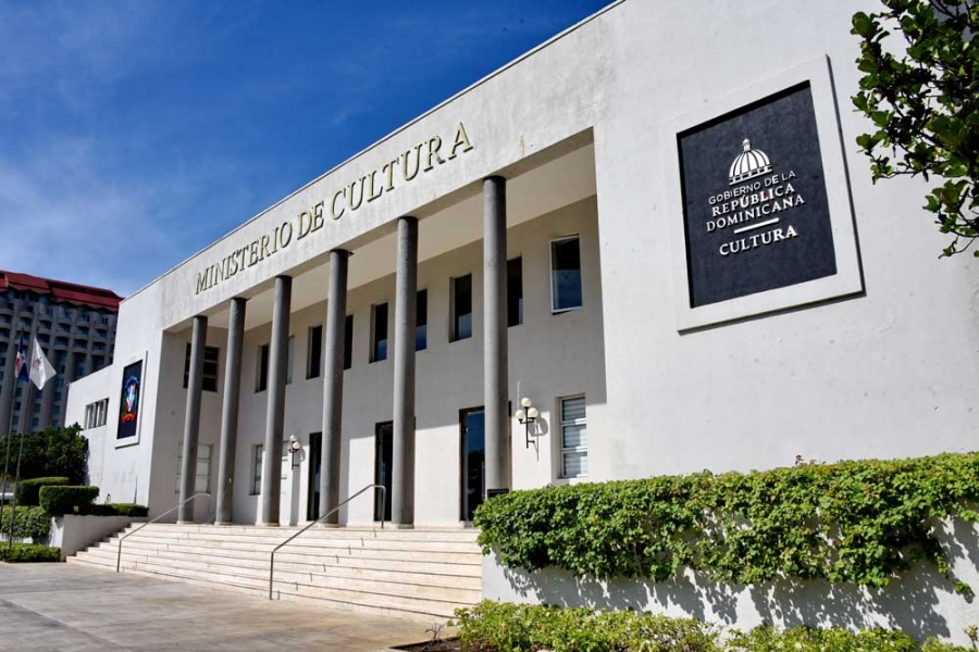 Cultura suspende funciones del Festival de Teatro por tormenta Melissa