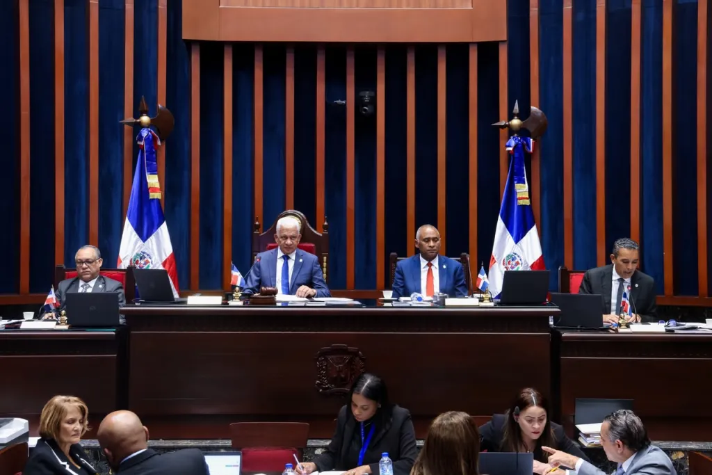 Senado aprueba proyecto que regula los juegos de azar en el país
