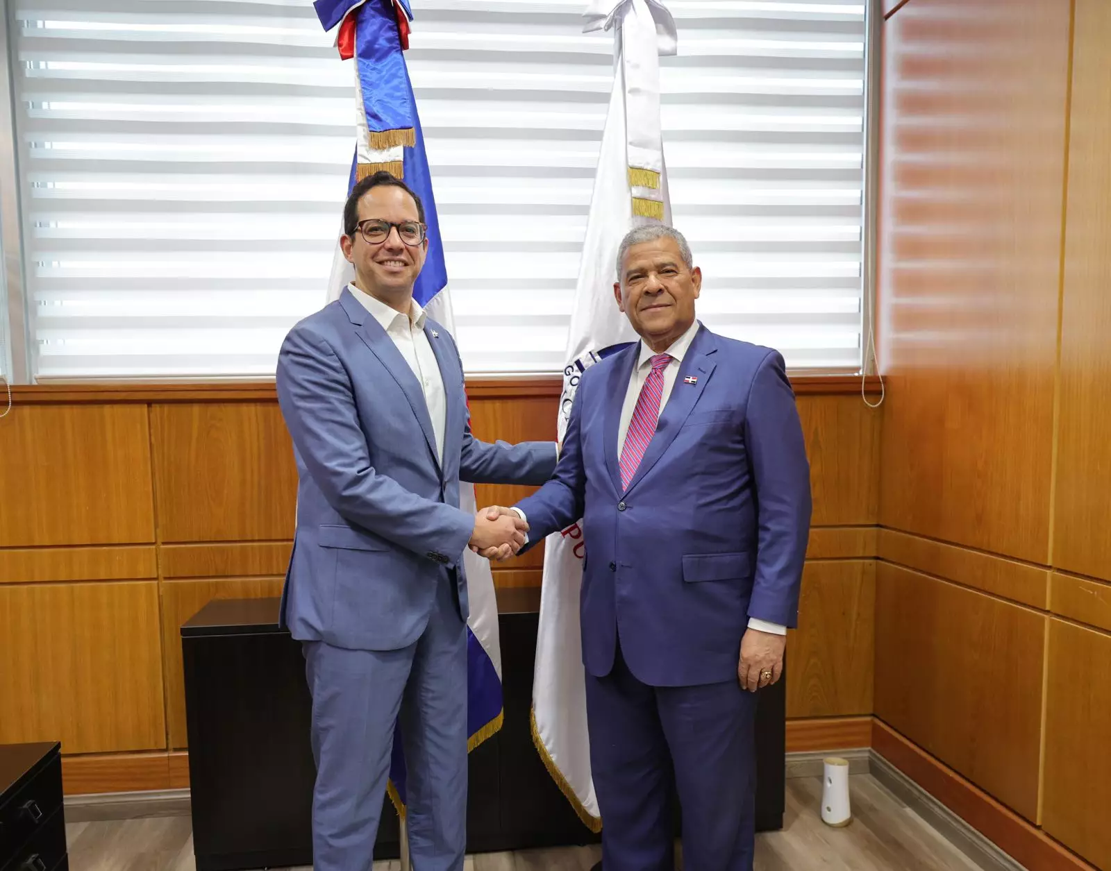 Sigmund Freund asume como nuevo ministro de Administraci&oacute;n P&uacute;blica
