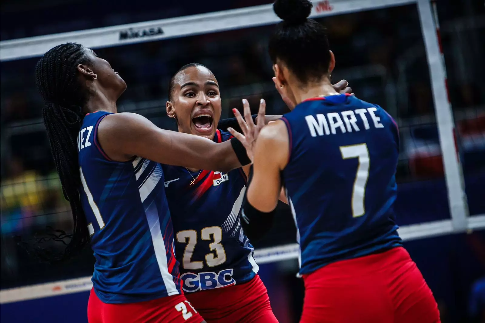 Reinas del Caribe disponen 3-0 de Korea