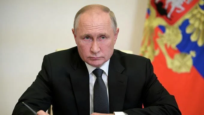 Putin permite a todos ucranianos solicitar la ciudadanía rusa por vía rápida