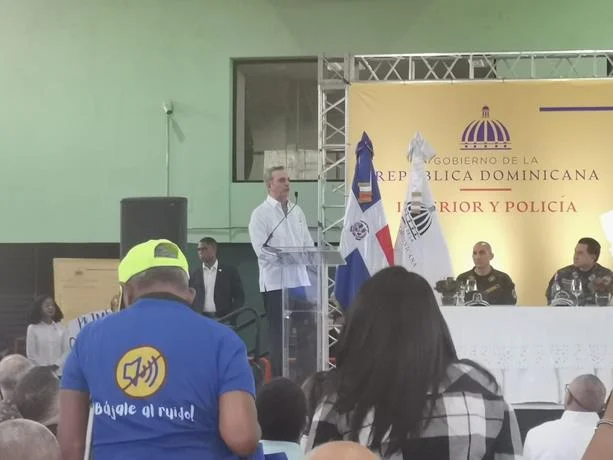 Abinader: "Los delincuentes se entregan o se dan por enfrentados"