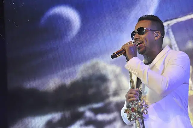 Romeo Santos debuta en la producci&oacute;n ejecutiva cinematogr&aacute;fica con &laquo;Never look back&raquo;