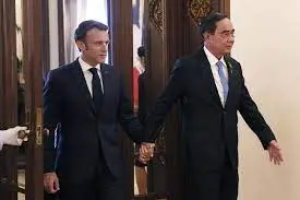 Macron dice que Mundial de Qatar “no debería politizarse”