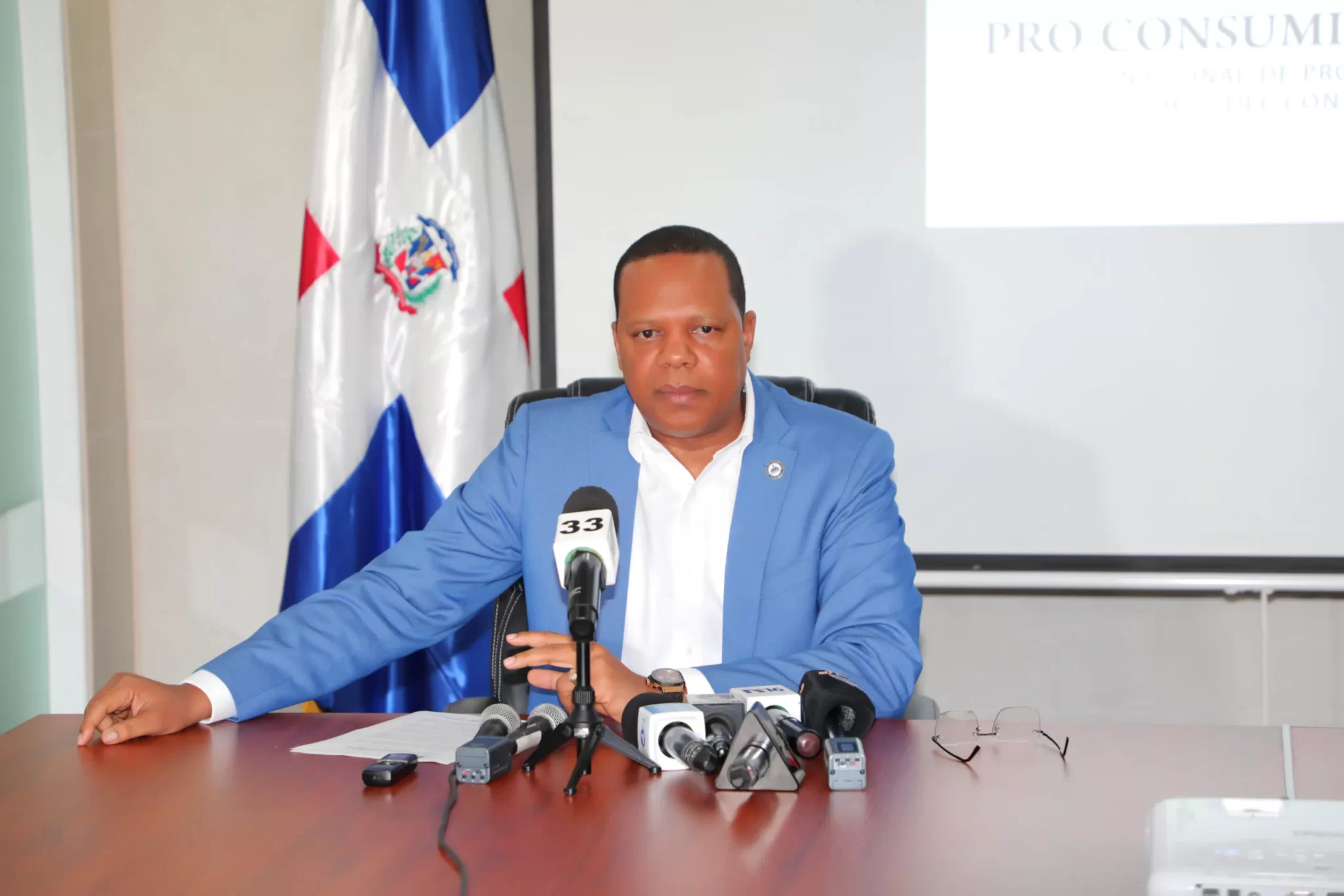 En los barrios de SDE se quejan del ineficiente trabajo de Pro Consumidor