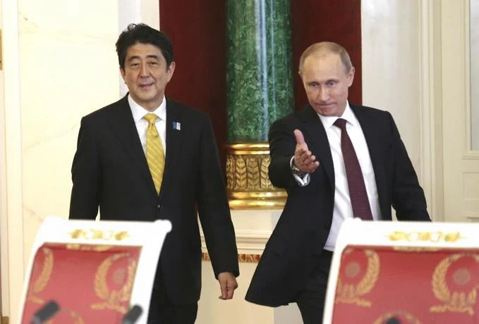 Líderes mundiales lamentan el "atroz" asesinato de Shinzo Abe: "Es un momento oscuro y triste para la sociedad"