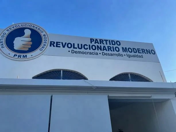 Dirigentes del PRM en Santiago afirman bonos de Semana Santa no fueron entregados y fueron sustraídos