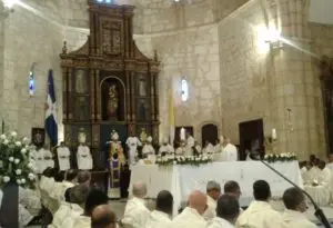 Semana Santa mantiene la religiosidad, diversión y operativos preventivos