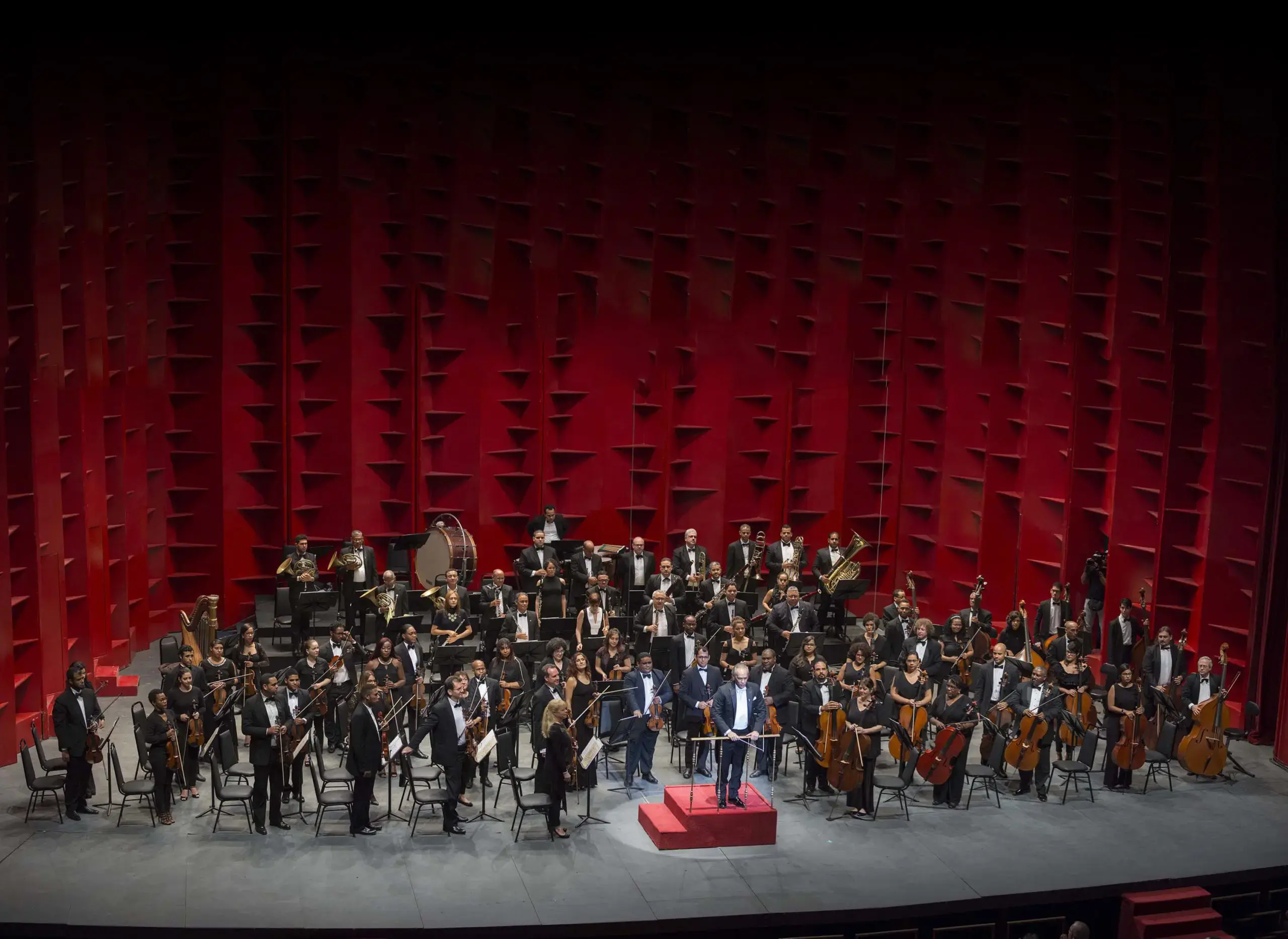 Teatro Nacional cierra con tres producciones su 50 aniversario