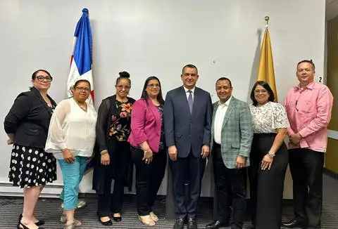 Presidente JCE supervisa servicios y organizaci&oacute;n del voto en el exterior