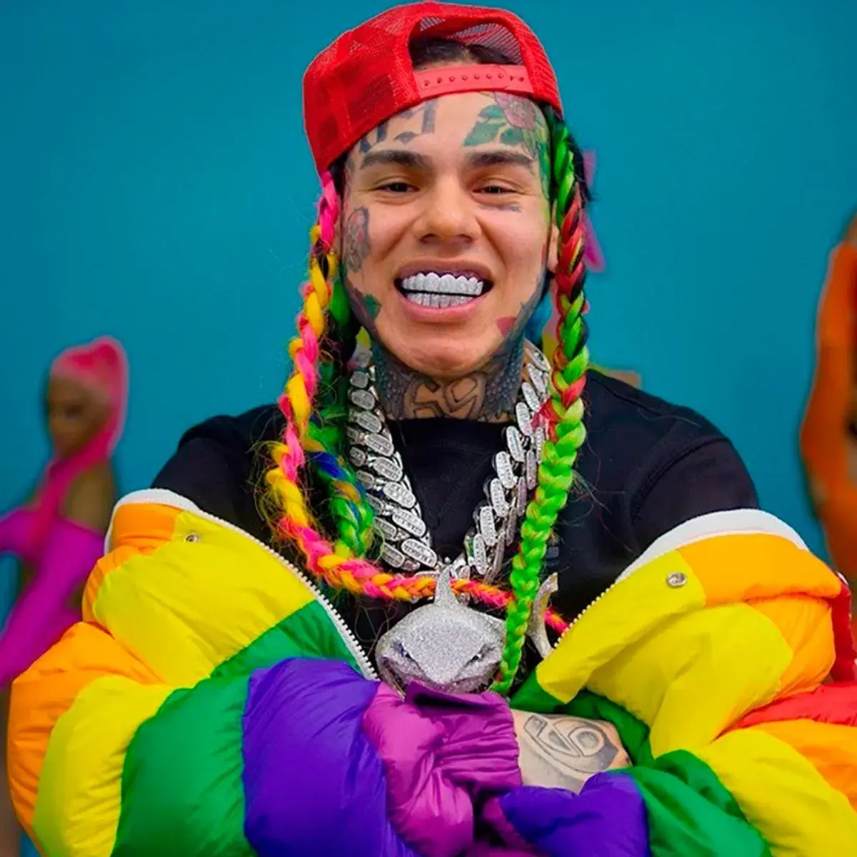 Jueza aplaza para el viernes conocimiento de medida de coerci&oacute;n contra Tekashi