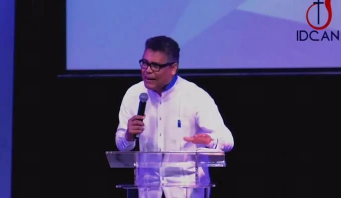 JCE reconoce como partido la organizaci&oacute;n Generaci&oacute;n de Servidores, del pastor Carlos Pe&ntilde;a