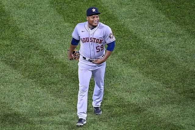 Mets remontan y vencen 13-5 a Nacionales; Marte jonronea