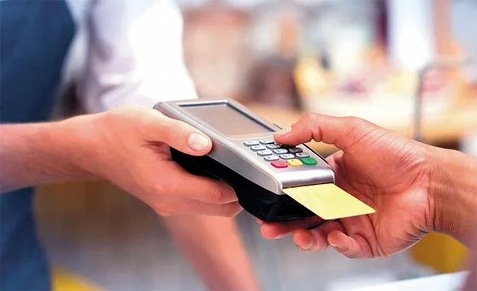 Intereses de pr&eacute;stamos &ldquo;relativamente&rdquo; estables