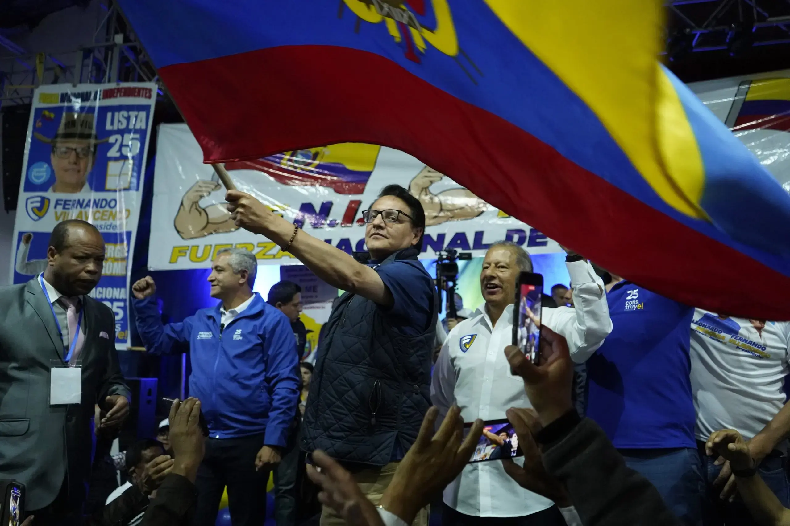 Ecuador despide a Fernando Villavicencio entre confusi&oacute;n y el pesar de un crimen pol&iacute;tico