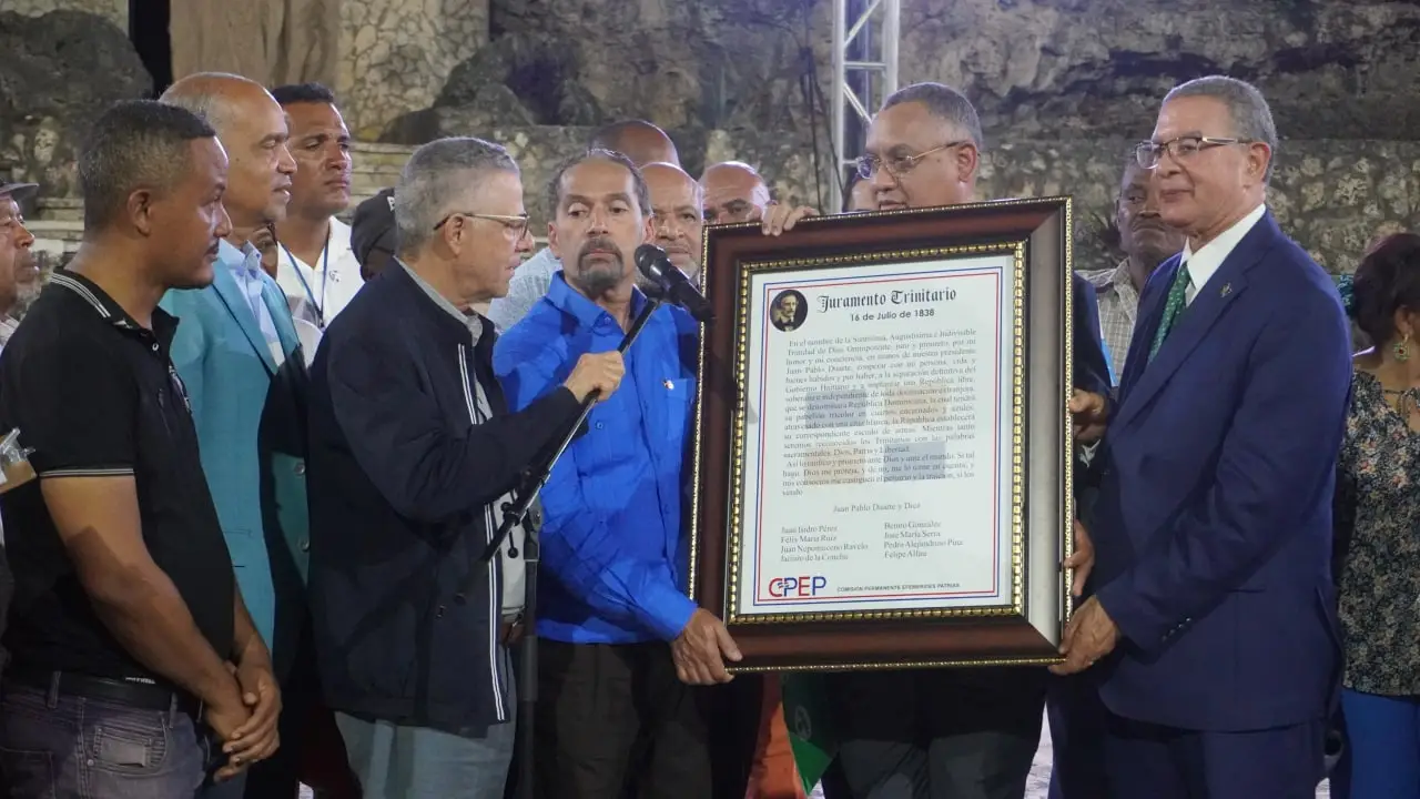Efem&eacute;rides Patria exhorta alcaldes sigan ejemplo de Santo Domingo Este en rescate y construcci&oacute;n de monumentos patri&oacute;ticos