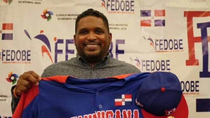 Rodney Linares explica ausencias y como manejará el infield