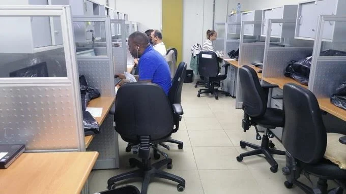 Poder Ejecutivo declara no laborable el lunes 19 de septiembre