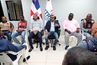 Intrant inicia un plan para regular las paradas de motoconchos