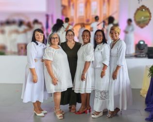 Ministerio Femenil de la Iglesia de Dios inicia sus retiros nacionales con más de mil participantes