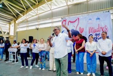 Gobierno impacta a más de 10 mil madres con jornada “Madres que Sostienen” en cuatro provincias