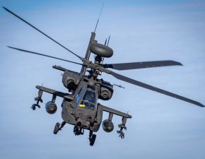 Helicóptero militar de EE.UU. se estrella cerca del estrecho de Ormuz
