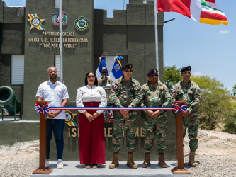 Ejército rehabilita dos puestos fronterizos para fortalecer la seguridad en la Carretera Internacional