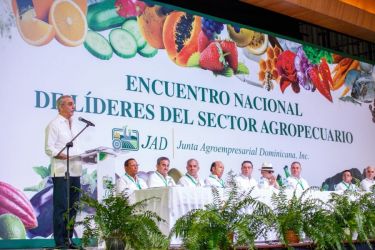 Luis Abinader resalta modernización y competitividad del campo RD