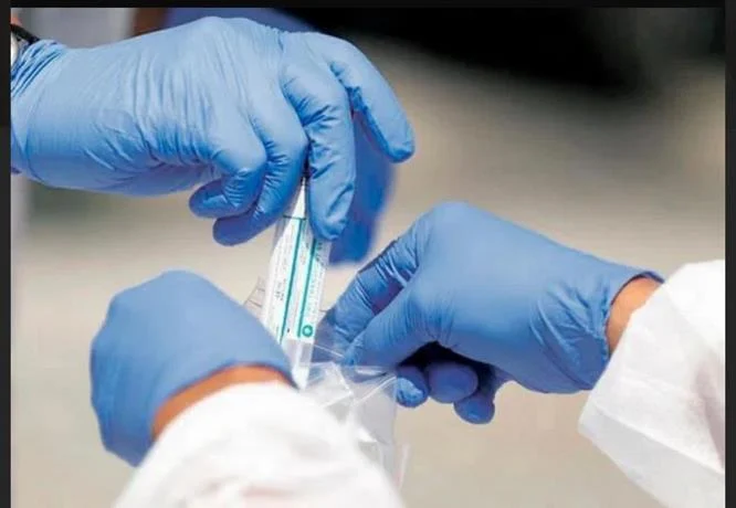 Salud Publica notifica 706 nuevos casos de covid y la positividad se eleva a un 18.09%