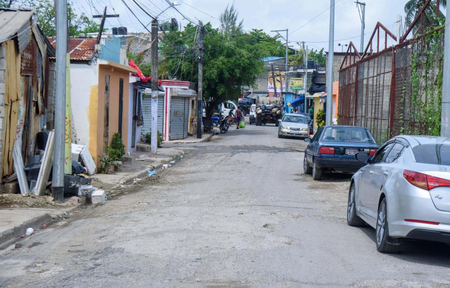 Residentes del sector Los Tres Brazos explica sobre la situaci&oacute;n de la delincuencia y dicen "esto est&aacute; m&aacute;s tranquilo que una foto"