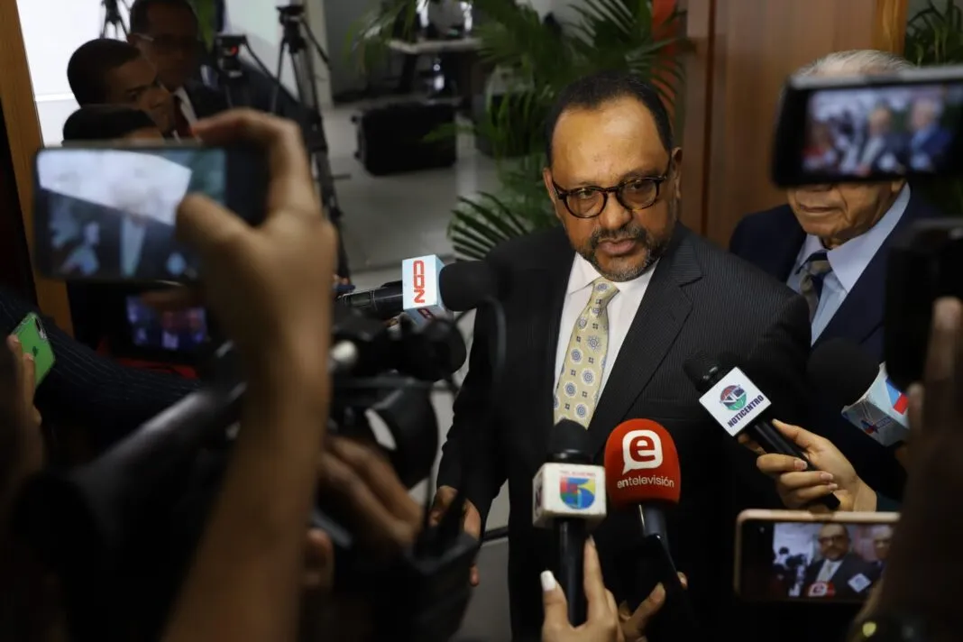Abinader no impondr&aacute; reforma constitucional sin comprensi&oacute;n y aval de actores pol&iacute;ticos