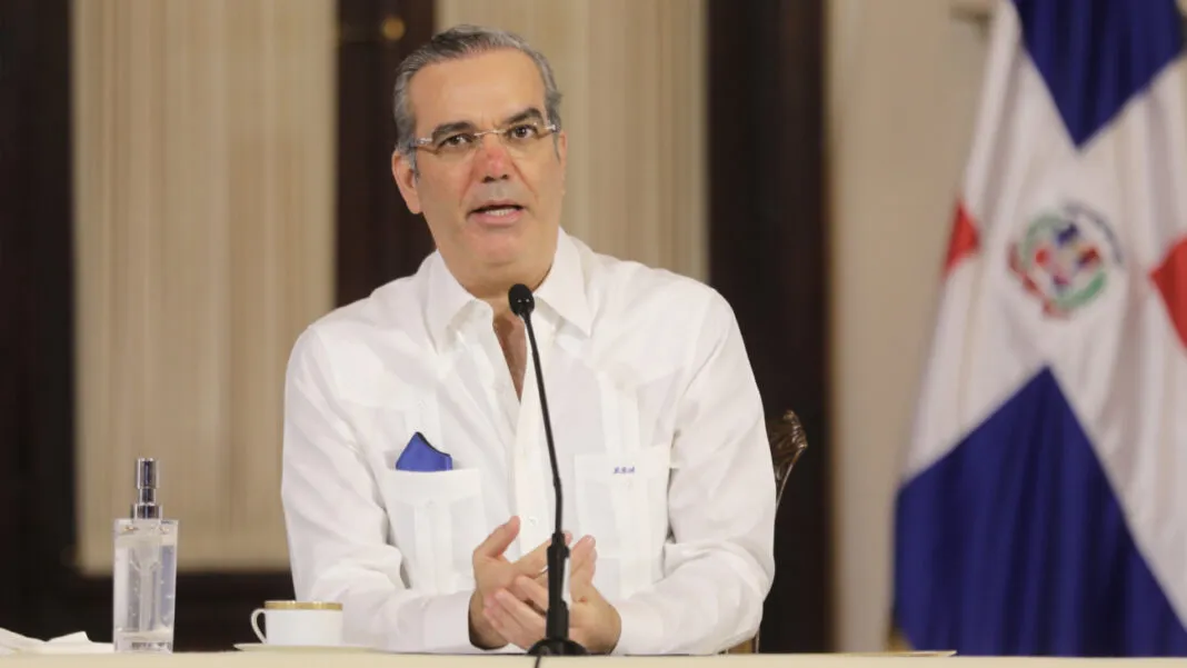 Abinader dice no ha decidido si opta por la reelecci&oacute;n y aclara no tiene varita m&aacute;gica para resolver problemas PN